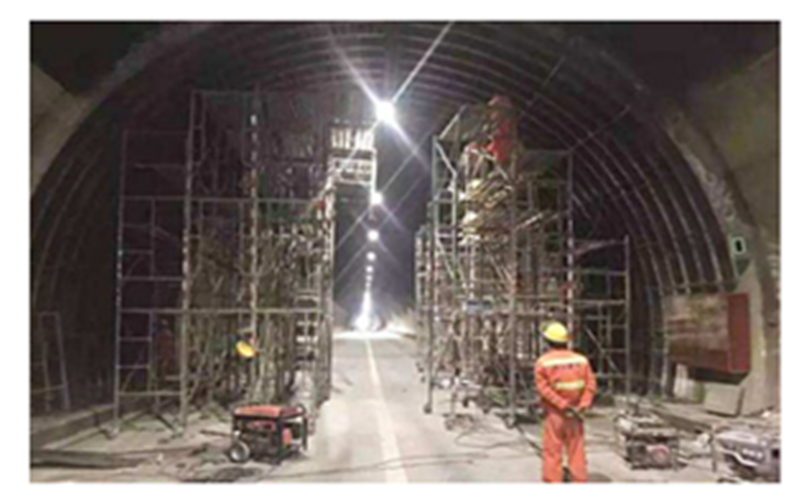 狮子岭隧道二次衬砌厚度不够加固工程