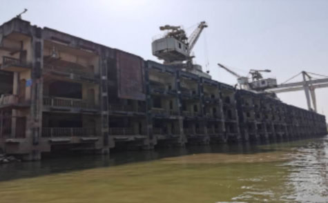 湖南益阳泥湾港区千吨级码头结构修复加固工程